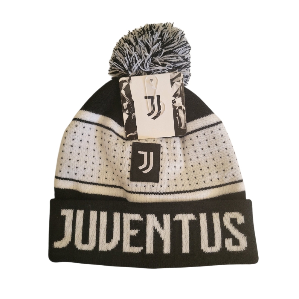 NEW! JUVENTUS Black and White Cuffed Beanie